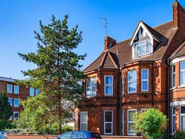 House for sale in Bedford