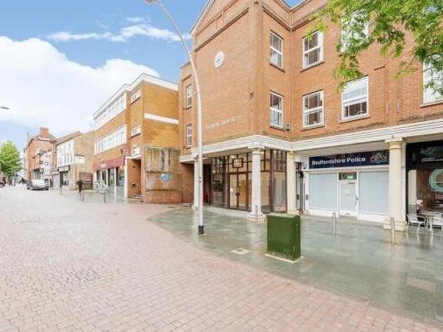 House for sale in Bedford