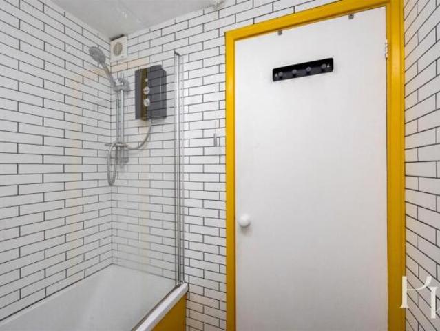 Flat for sale in Brunswick, Brighton & Hove