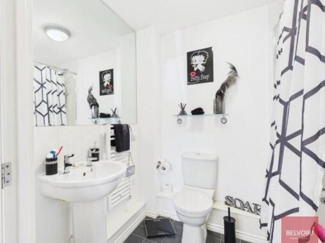 Flat for sale in Wales