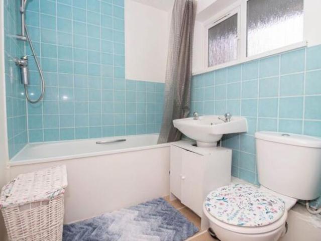 Flat for sale in Watford Rural, Batchworth