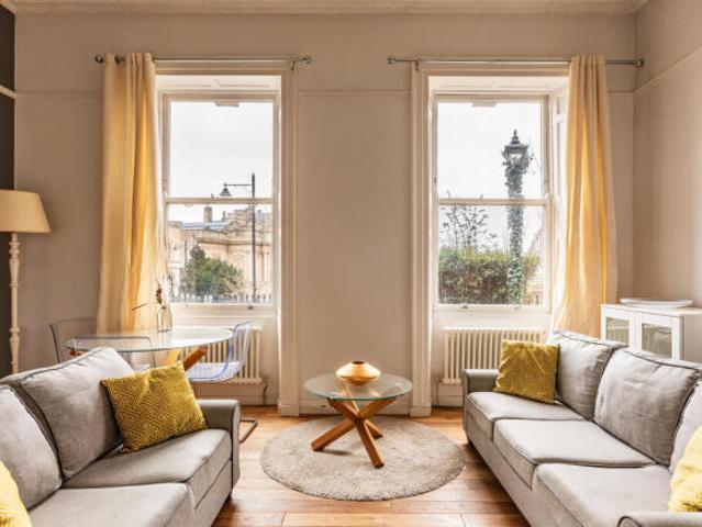 Flat for sale in Clifton, Bristol