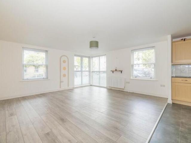 Flat for sale in Harbledown, Canterbury