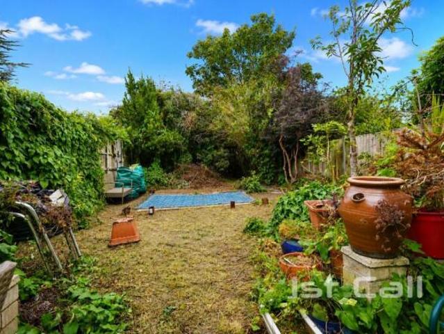 Flat for sale in Southend City Centre Neighbourhood, Alton Barnes
