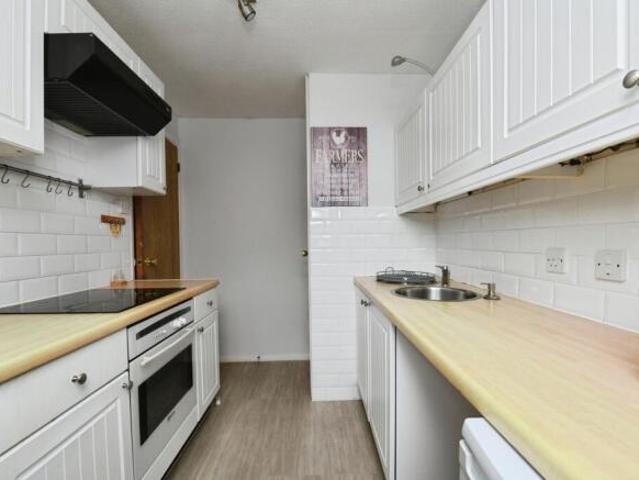 Flat for sale in Chelmsford