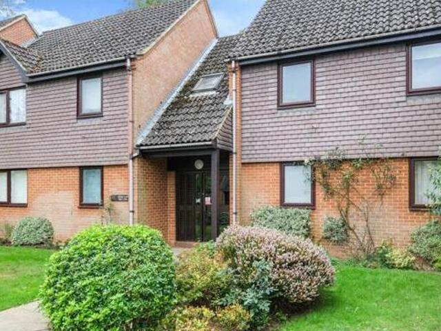 House for sale in Surrey, England