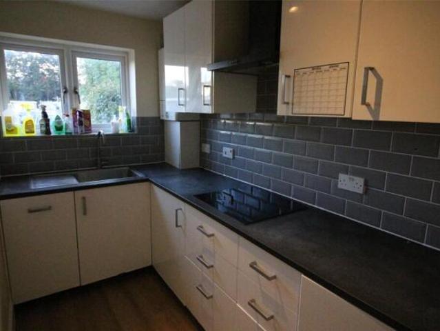Flat for sale in Orpington, Greater London