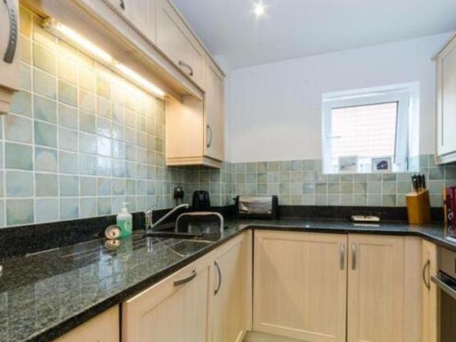 House for sale in Brentford End, Greater London