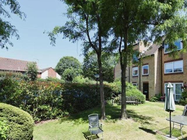 House for sale in Navestock Side