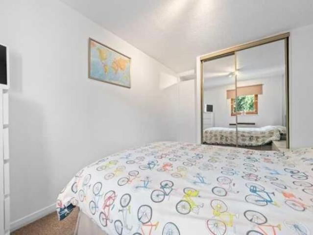 Flat for sale in Mount Vernon, Scotland