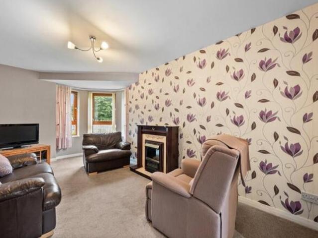 Flat for sale in Mount Vernon, Scotland