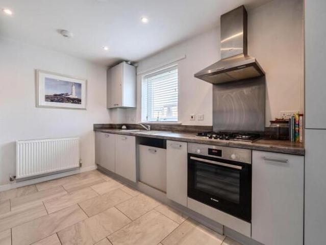 Flat for sale in Hampshire