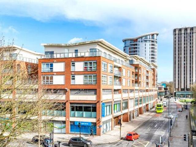 House for sale in Feckenham, City Of Bristol