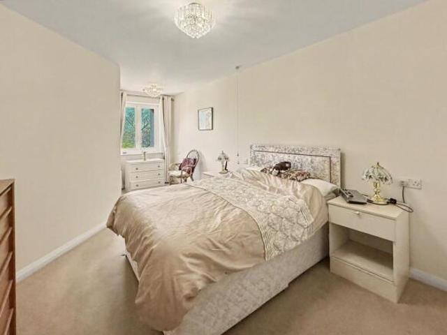 Flat for sale in Prestwich, Bury