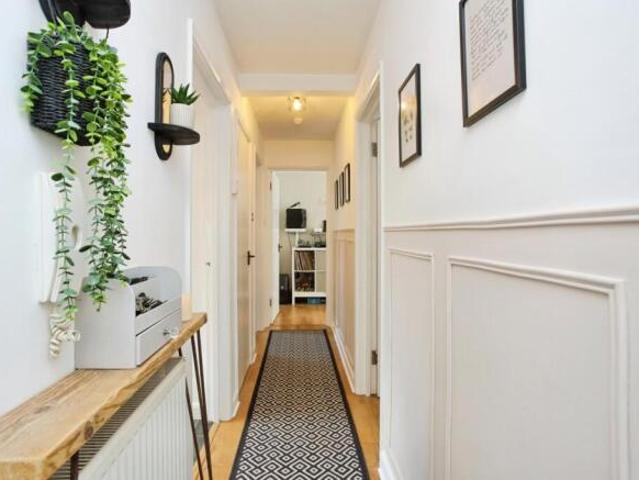 Flat for sale in Sherwood, Sandown Park