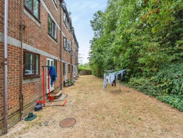 Flat for sale in Redbridge, City Of Southampton