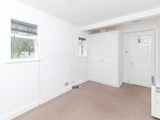 Flat for sale in Westbrook, Acol