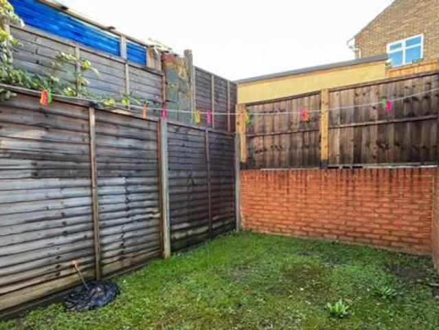 House for sale in World's End, Perryfields