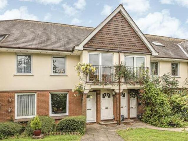 House for sale in Bushey