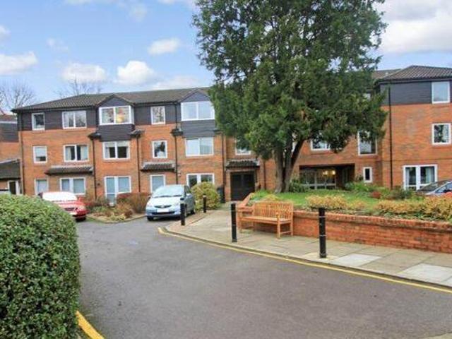 House for sale in Bushey, Hertsmere