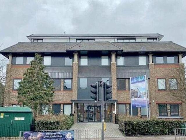 House for sale in Bushey