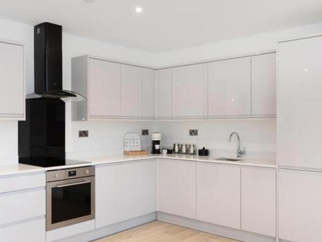 House for sale in Bushey