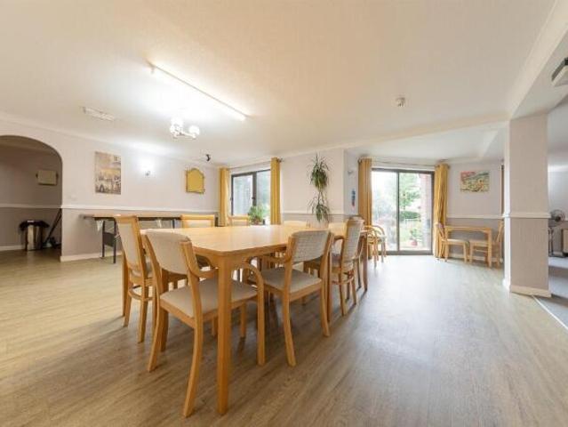 Flat for sale in Hampton Green, Cambridgeshire