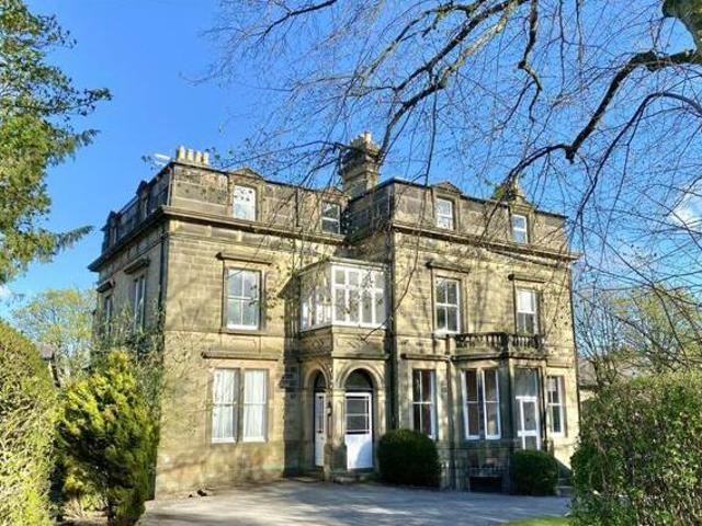 House for sale in Charlesworth, East Midlands