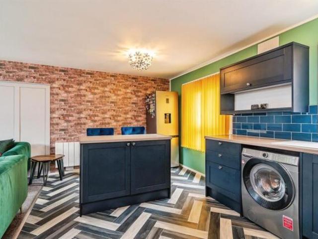 Flat for sale in Haddon, East Midlands