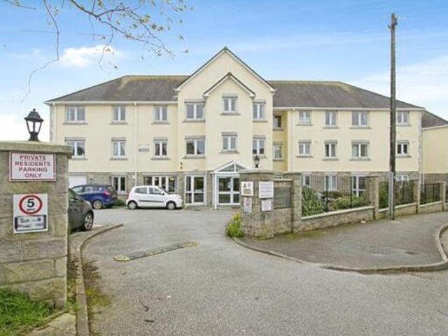 House for sale in Roseworthy, Cornwall
