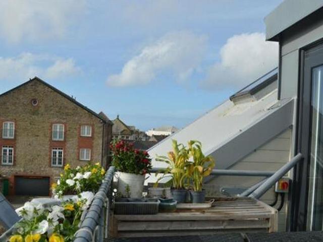 House for sale in Roseworthy, Cornwall