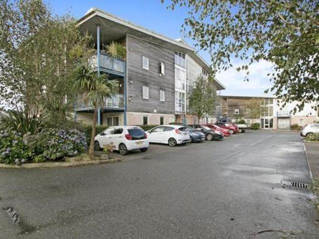 House for sale in Roseworthy, Cornwall