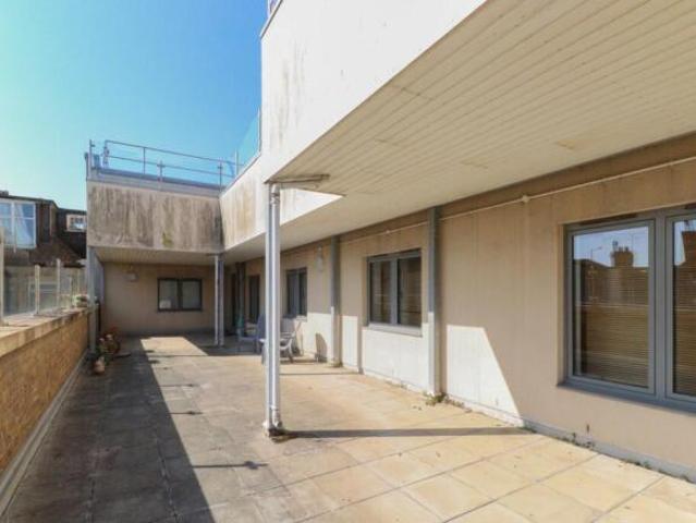 Flat for sale in Westbrook, Acol