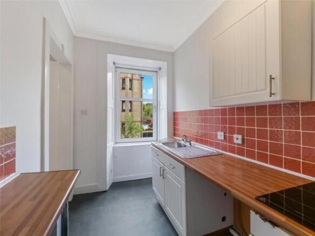 Flat for sale in Cowlairs, Springburn