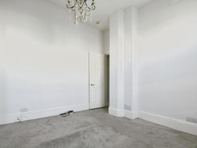 Flat for sale in Brunswick, Brighton