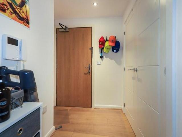 Flat for sale in West Midlands