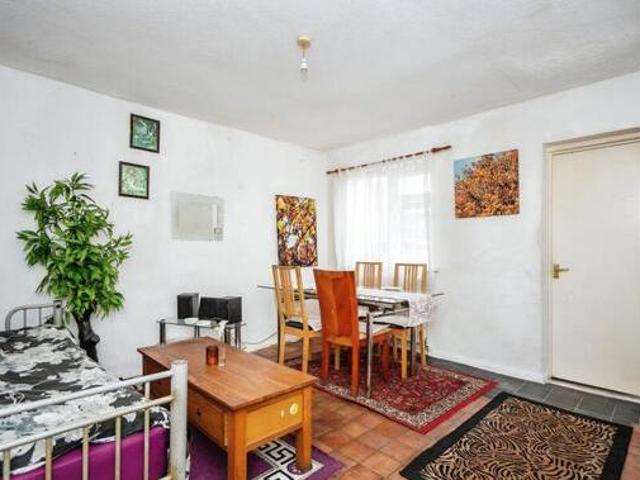 House for sale in Brompton, Chatham