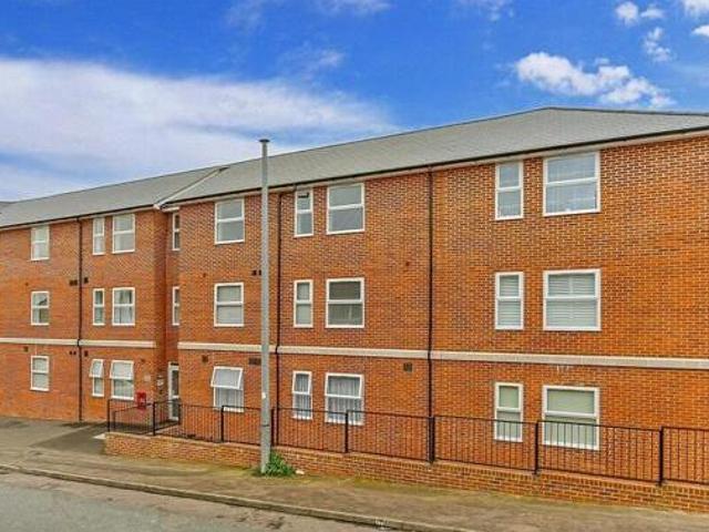 House for sale in Brompton, Chatham