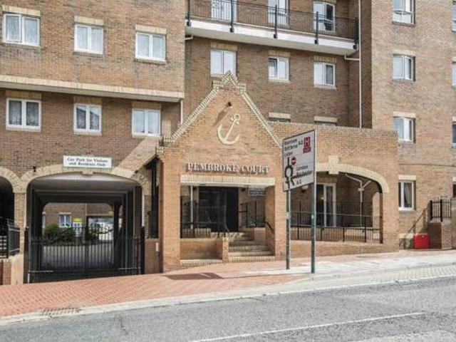 House for sale in Brompton, Chatham