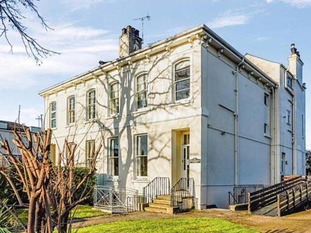 House for sale in Ewens Farm, Golden Valley