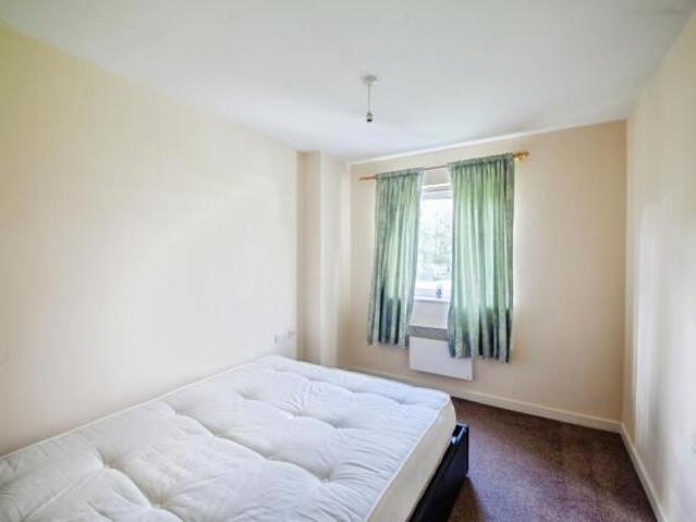 Flat for sale in Sheffield, South Yorkshire