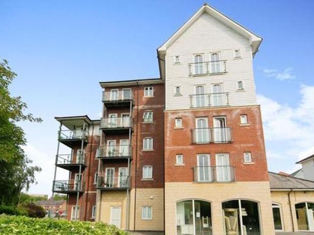House for sale in Hough Green, Two Mills