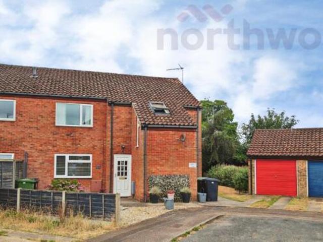 Flat for sale in Burgh St Peter, Norfolk
