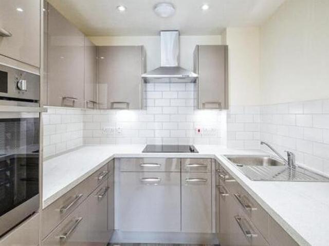 House for sale in Chichester, Littlecote