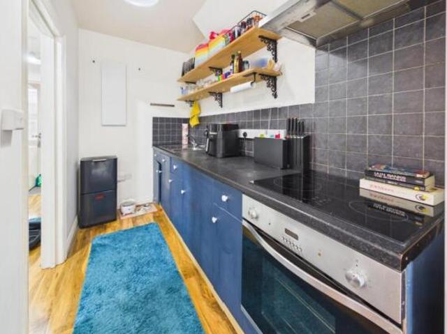 Flat for sale in Feckenham, City Of Bristol