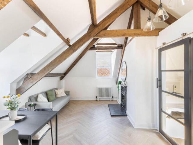 Flat for sale in Jesmond, Tyne And Wear