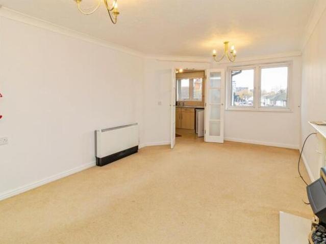 Flat for sale in Bletchley, Buckinghamshire