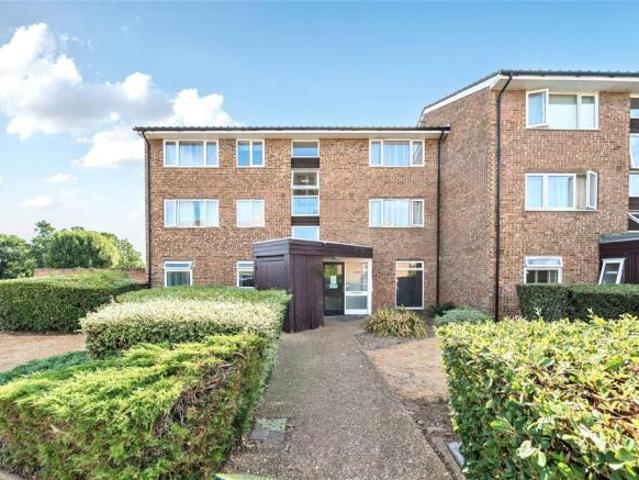Flat for sale in Orpington, Greater London