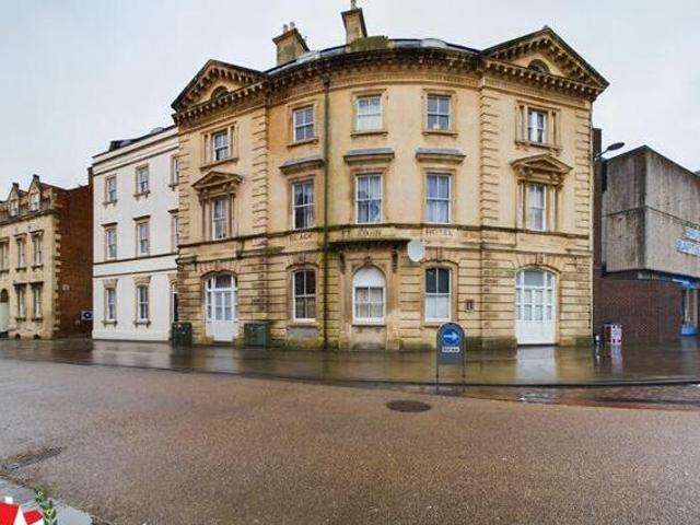 House for sale in Gloucester, Gloucestershire