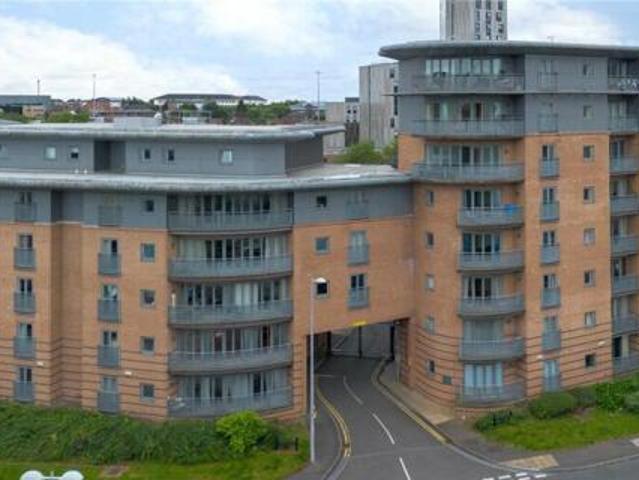 House for sale in Cheylesmore, West Midlands